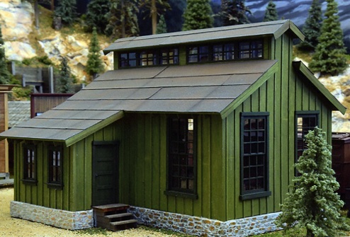 Ray Sadler's Franke Furniture on his layout Ray Sadler's Franke Furniture on his layout
